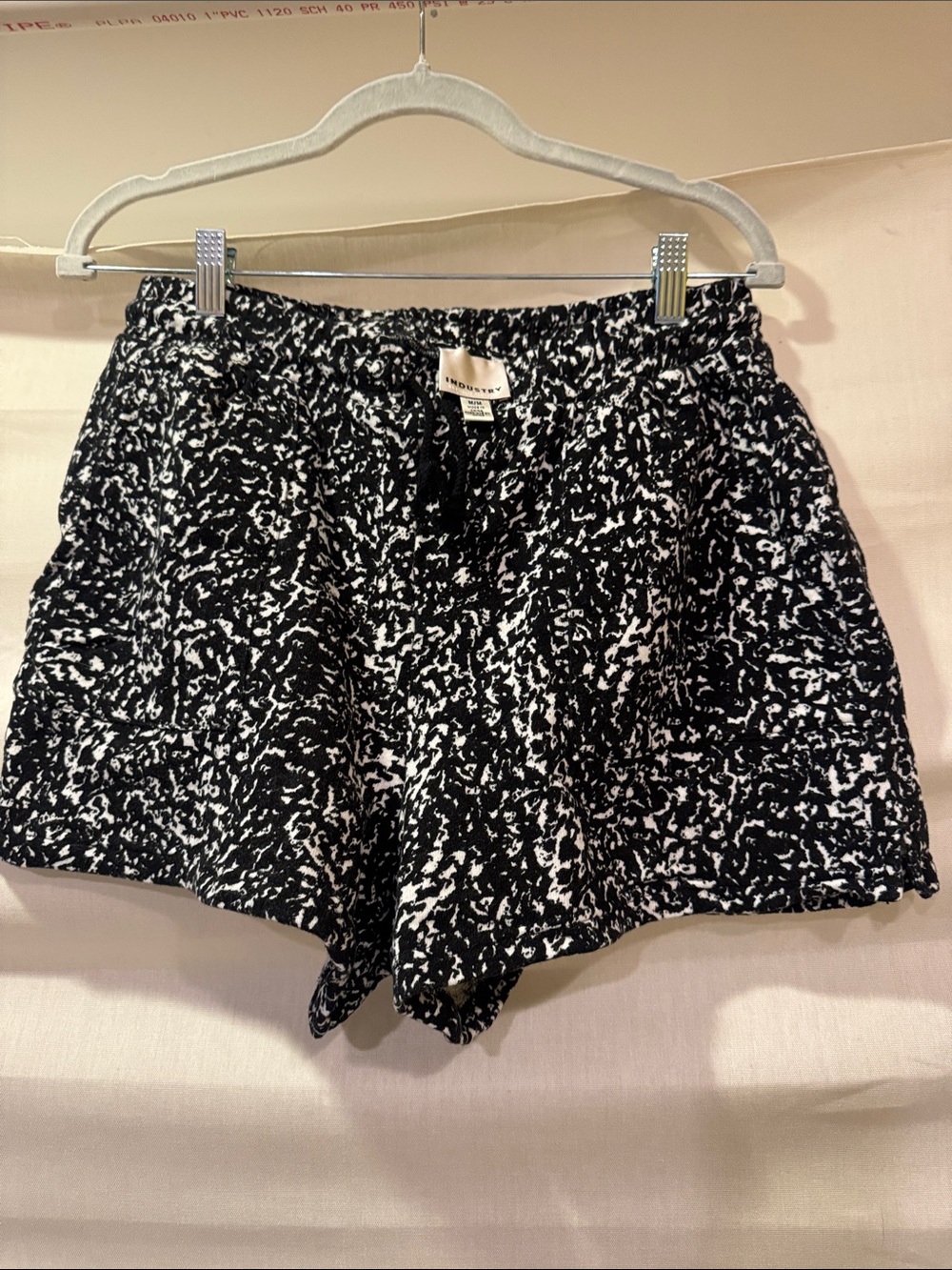 Industry Republic Clothing High-Waist Black & White Printed Women’s Shorts Sz S